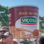 UFV quebra recorde e distribui 3 toneladas do maior doce de leite do mundo 6 doce de leite ufv