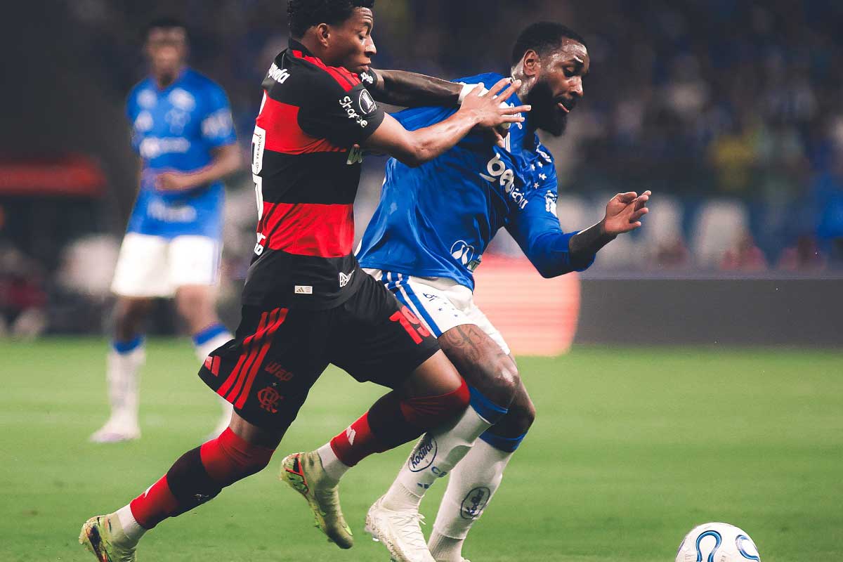 Flamengo e Cruzeiro decidem vaga nas quartas de final da Libertadores; veja onde assistir e prováveis escalações