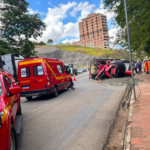 Motorista é ejetado de cabine e sobrevive após batida entre caminhões em Muriaé 4 fotos 2026 08 18T082216.168