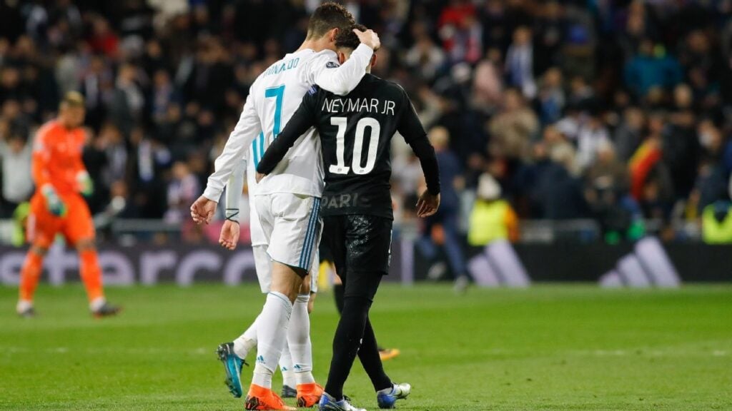 Enquanto Neymar recebe R$ 4 milhões por mês, Cristiano Ronaldo ganha o equivalente a 27 salários do brasileiro
