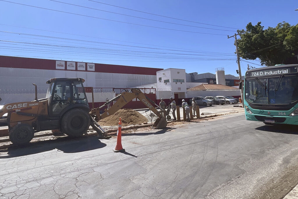 obras distrito industrial felipe couri