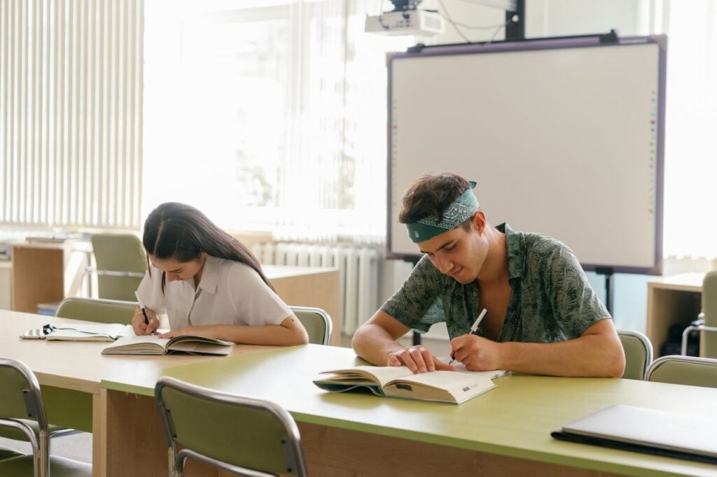 Instituto de MG abre 4.406 vagas em cursos gratuitos e candidatos podem pedir isenção da taxa até 4 de setembro