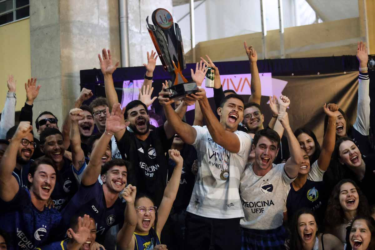 Mais de 900 participantes de 22 atléticas disputam o Universitarius 2026 em Juiz de Fora
