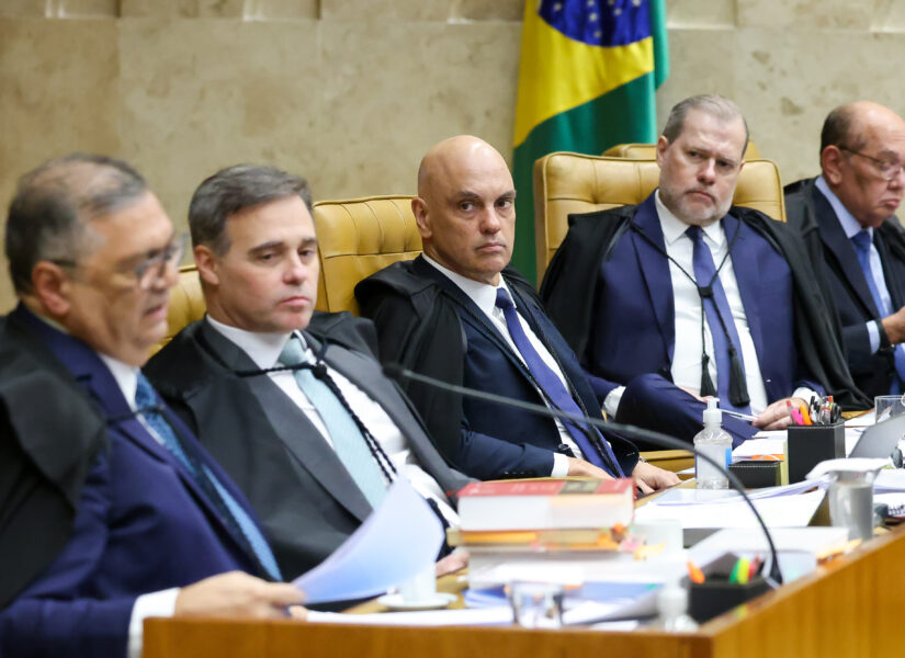 STF se divide sobre casos Moraes e Mendonça, e Dino suspende julgamento