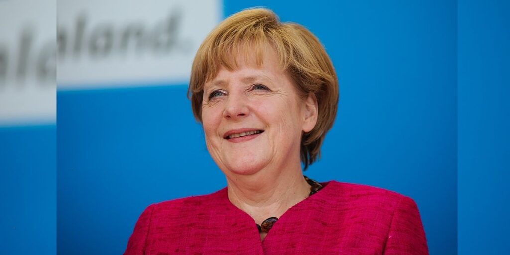 Angela Merkel, primeira mulher a comandar o governo alemão: “Se derrubarmos as paredes que nos cercam e tivermos coragem de recomeçar, tudo será possível”