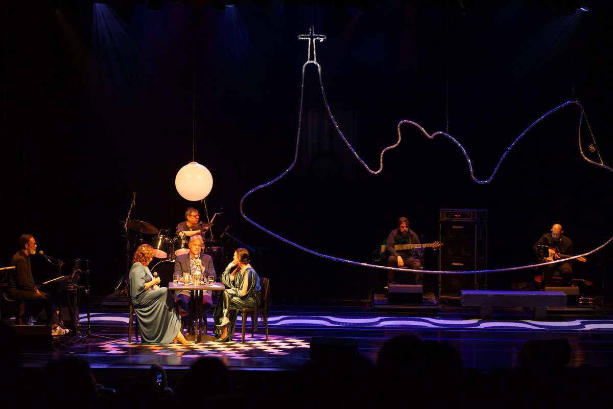 Musical celebra vida e obra de Vinicius de Moraes em Juiz de Fora