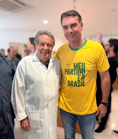 Eduardo Netto e Flavio Bolsonaro 090926 CR com corte