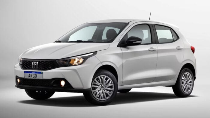 Carro automático por pouco mais de R$ 100 mil? Veja os modelos mais baratos 3 FIAT ARGO