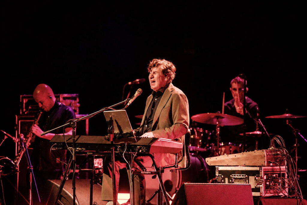 Flávio Venturini celebra 50 anos de carreira em show no Central 3 flávio venturini juiz de fora