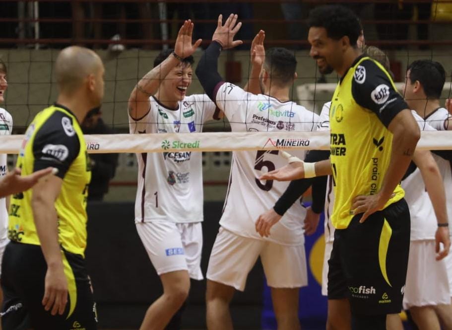 JF Vôlei x Praia Clube foto Leonardo Costa (4) JF Vôlei x Praia Clube foto Leonardo Costa (4)