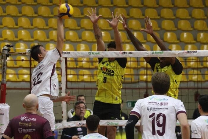 JF Vôlei é derrotado pelo Praia Clube no tie-break na estreia do Campeonato Mineiro