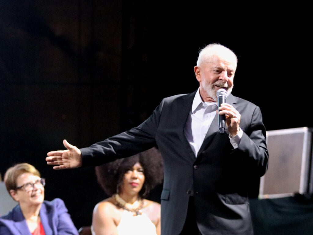 A quatro dias da eleição, Lula faz campanha em Juiz de Fora 1 LULA FELIPE COURI 01.07.24 12.34.31 IMG 9168