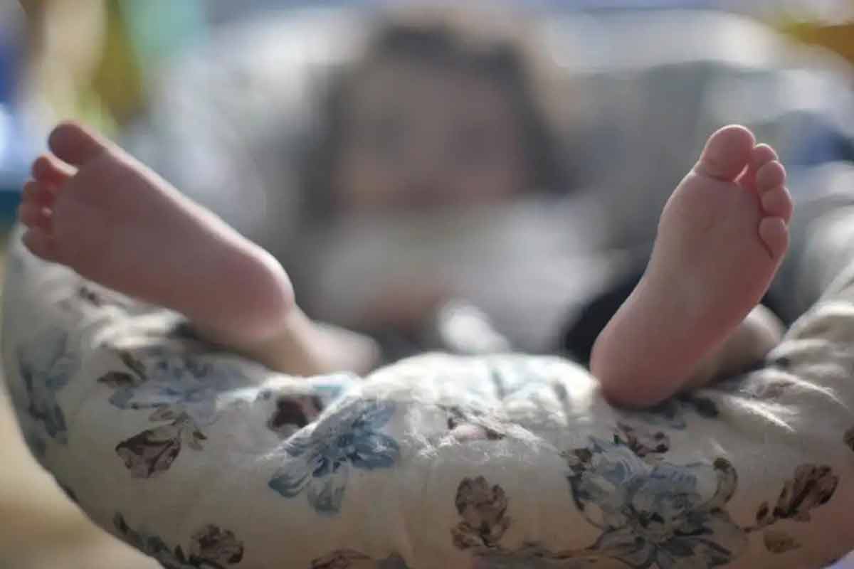 STF equipara licença-maternidade de mães biológicas e adotantes; entenda a decisão