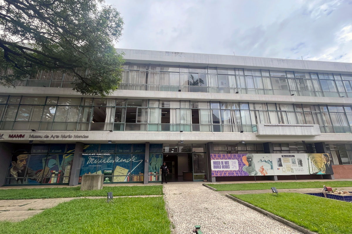 Mamm promove oficinas sobre mulheres artistas e apagamento na história da arte