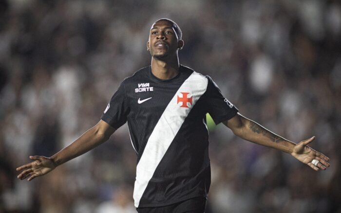 Jogador que deixou o Vasco recentemente por “mixaria” pode ser vendido por R$ 900 milhões 1 Rayan durante Vasco x Marica aspect ratio 512 320 5