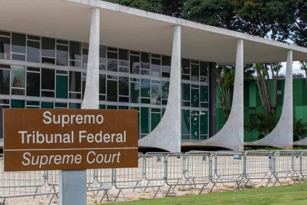Acompanhe ao vivo: STF faz nesta manhã sessão que analisará conversas de Moraes e Vorcaro