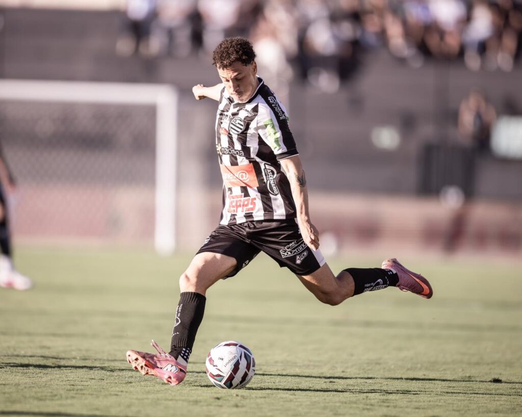 Athletic encara o Fortaleza fora de casa e Enzo vê oportunidade de encostar no G6
