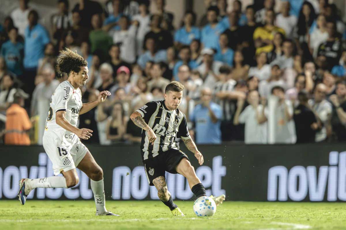 Santos x Atlético-MG: onde assistir, horário e escalações pela Sul-Americana