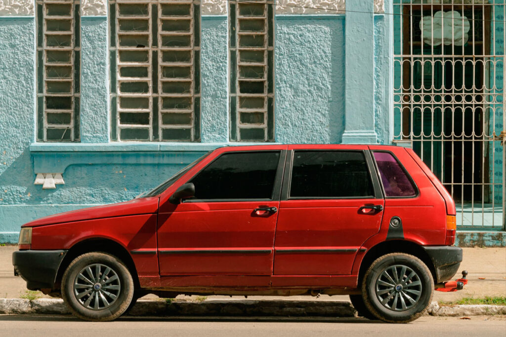 Vale terá que indenizar morador que teve carro furtado após perder acesso a imóvel 1 carro pexels