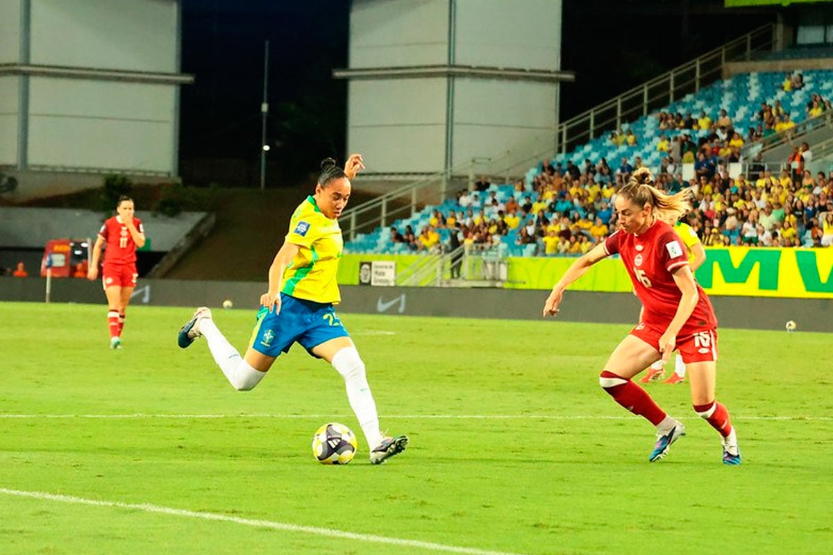 Câmara aprova fim de férias obrigatórias durante Copa do Mundo feminina de 2027
