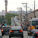 CRLV 2026 começa a ser exigido nesta terça em Minas; veja quais placas 4 crlv leonardo costa
