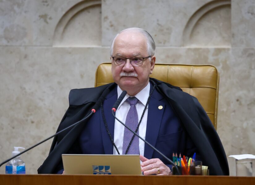 Fachin dá 48 horas para diretor da PF se explicar e mantém Andrei Rodrigues no cargo