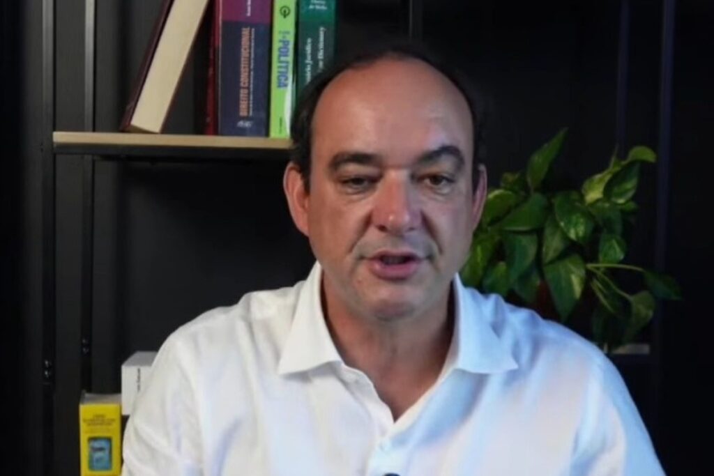 Flávio Roscoe testa positivo para Covid-19 e cancela participação em debate 1 flavio roscoe
