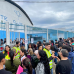Centenas de pessoas enfrentam fila em mutirão de empregos do Mercado Livre em JF 7 fotos 1