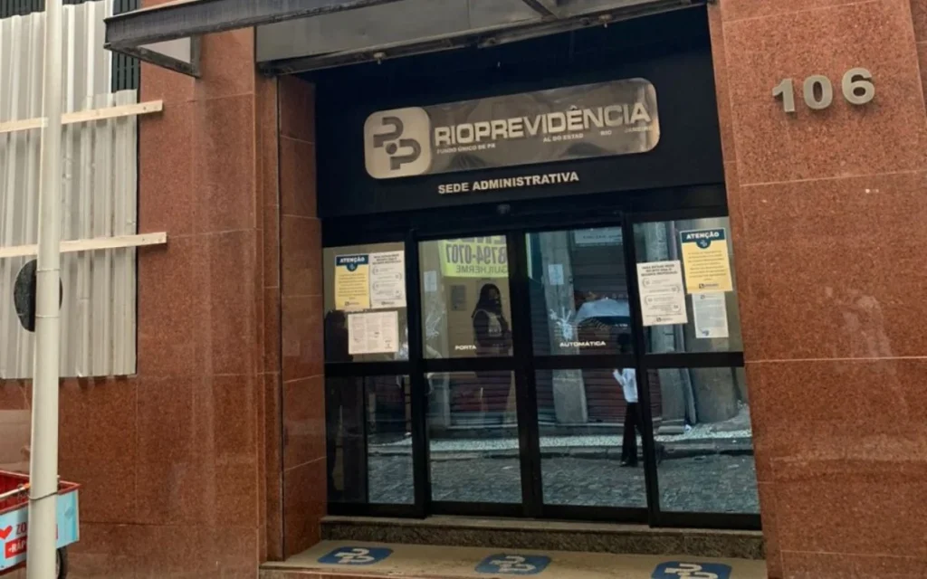 Governo convoca aposentados para a Prova de Vida obrigatória; prazo termina em 02/11
