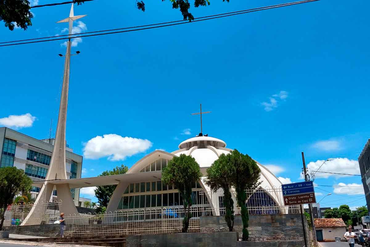 Processo seletivo em Minas oferece quase 300 vagas e não cobra taxa de inscrição