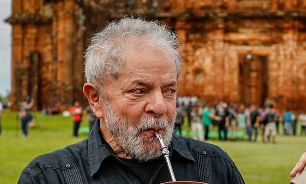 Governo não aprova fim da escala 6×1 e frustra brasileiros nesta sexta-feira (04/09)