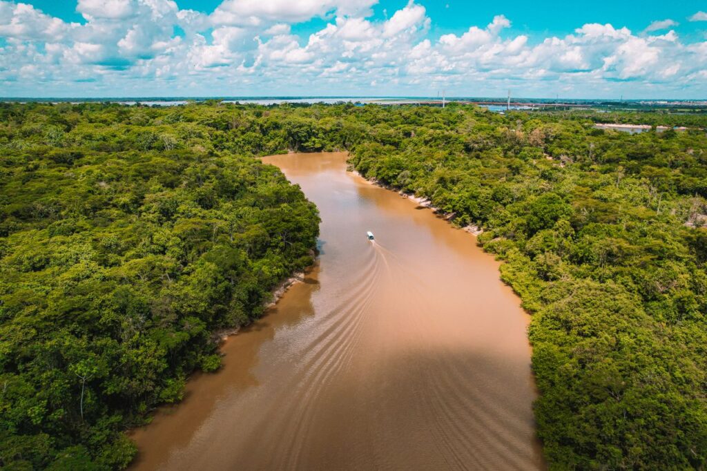 Barragem na Amazônia apresenta falhas e acende alerta para possível desastre ambiental que pode atingir uma das maiores bacias hidrográficas do Brasil