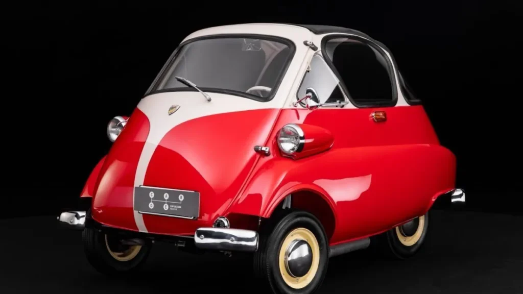 Primeiro carro feito em série no Brasil completa 70 anos e ainda surpreende por ter porta na frente e chegar a 25 quilômetros por litro