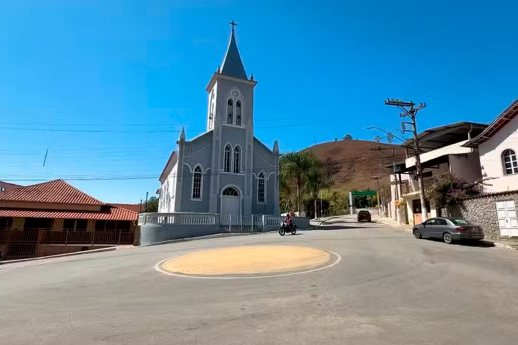 Ação do MPMG aponta prejuízo superior a R$ 135 mil em contratos da Prefeitura de Santa Bárbara do Tugúrio 1 santa barbara do tugurio foto reproduacao youtube
