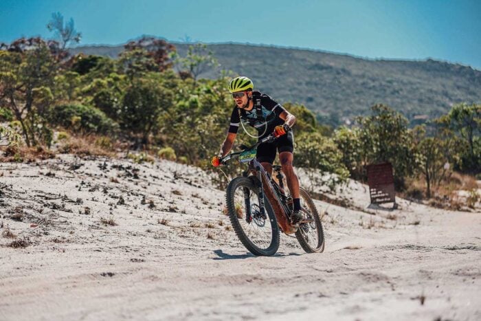 Sertões MTB Ibitipoca 2026 reúne mais de 400 ciclistas na Zona da Mata