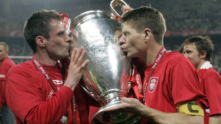 Ídolo do Liverpool que ganhou milhões no futebol enfrenta falência por dívida inacreditável