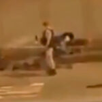 Homem é encontrado morto no Santa Luzia e PM joga spray de pimenta em cachorros próximos ao corpo 2 Homem é encontrado morto no Santa Luzia e PM joga spray de pimenta em cachorros próximos ao corpo