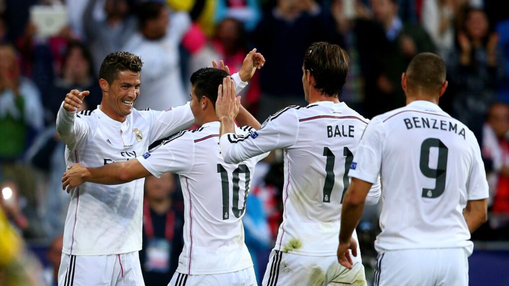 Artilheiro da Copa e ex-Real Madrid retorna ao país que o revelou para o futebol após 19 anos e assina de graça