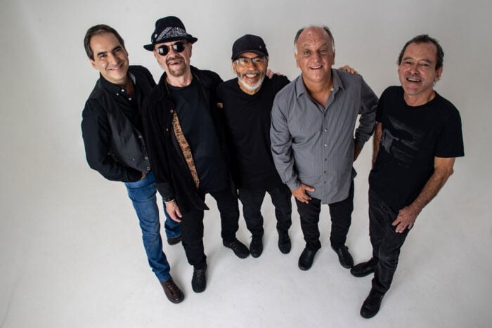 The Fevers celebra 60 anos com show em Juiz de Fora 9 The Fevers celebra 60 anos com show em Juiz de Fora