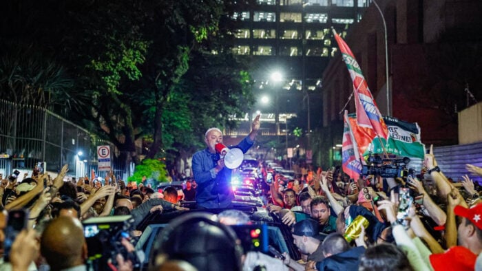 Centrão reconhece vitória de Lula e deixa Flávio Bolsonaro isolado em contestação da eleição