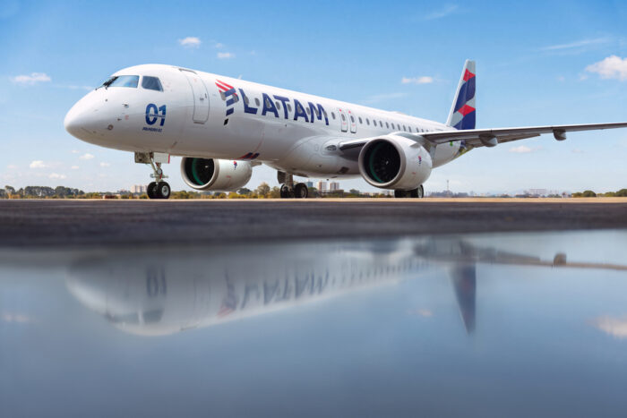 E195 E2 LATAM Ground 10 1200x800 92c4af26 fea4 46e1 a2d6 34a9615d3a73