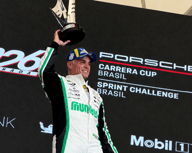 Coluna Cesar Romero – 11 e 12 de outubro de 2026 12 JF POR AI Em Sao Paulo lideranca da Porsche Cup 091026 Giglia COM CORTE