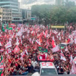 “Nesta cidade, não sabemos o que é derrota”, diz Lula, durante campanha em Juiz de Fora