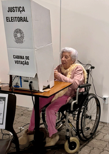 Coluna Cesar Romero – 27 de outubro de 2026 11 Senhora 261026 CR
