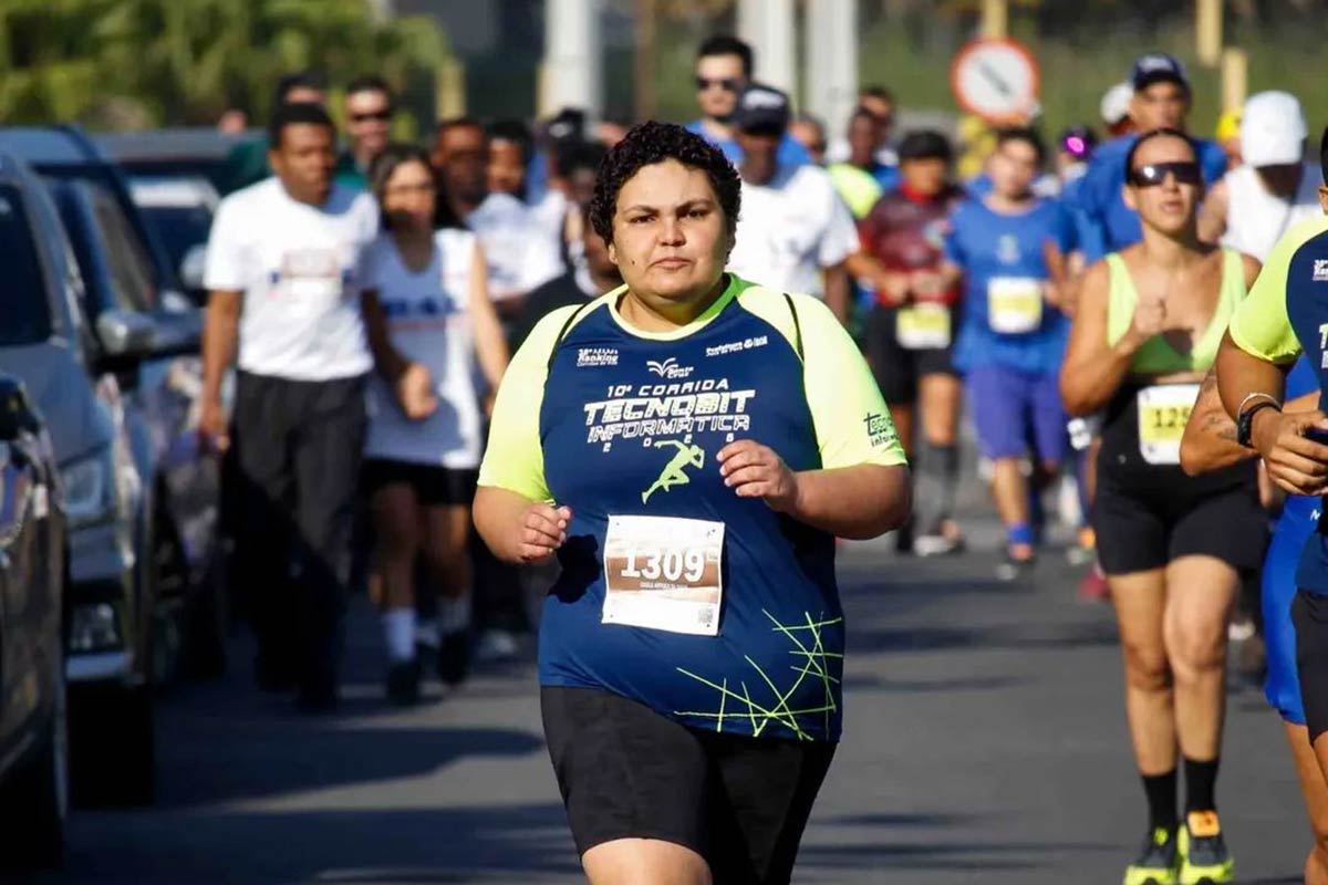 Após diagnóstico de câncer, moradora de Juiz de Fora encontra recomeço na Corrida da Ascomcer
