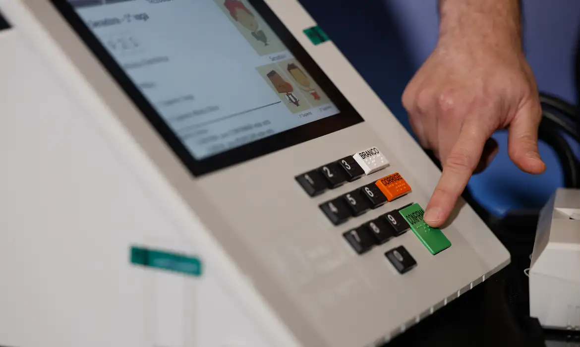 CNBB faz apelo por democracia e respeito às urnas antes do segundo turno