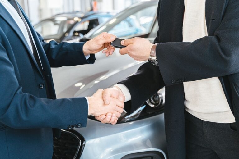 Ele viu um carro de R$ 150 mil anunciado por apenas R$ 10 mil e acreditou ter encontrado uma oportunidade rara, mas acabou descobrindo que havia algo muito errado por trás do preço