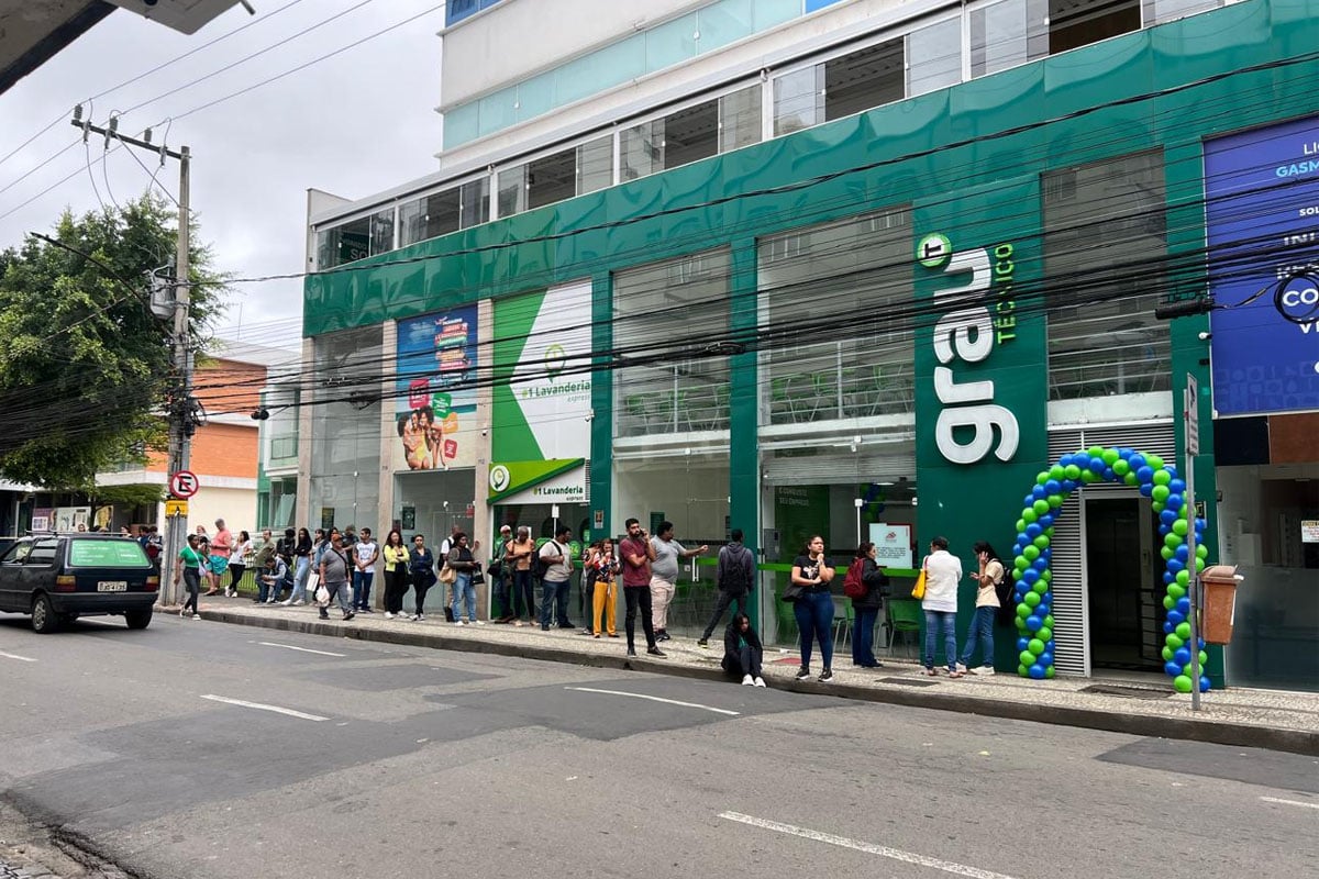 Mutirão oferece 400 vagas de emprego e estágio nesta quarta em Juiz de Fora