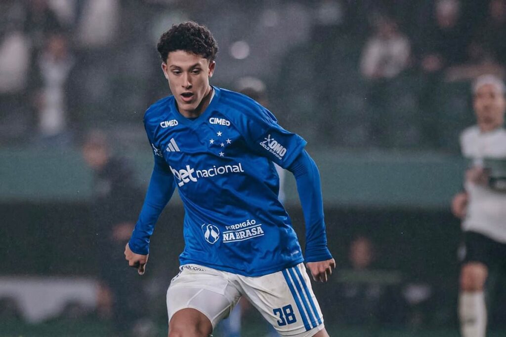 Quem é Felipe Morais, joia do Cruzeiro com multa de 100 milhões de euros?