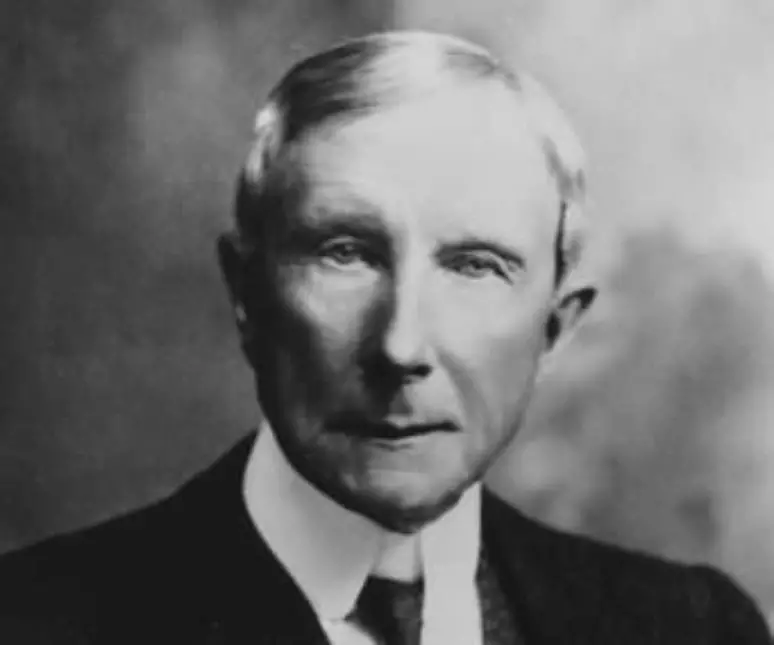 Há 110 anos, um empresário acumulou uma fortuna gigantesca com petróleo, enfrentou uma decisão judicial que desmontou seu império e mesmo assim viu o valor de suas participações disparar até se tornar o primeiro bilionário da história 2 ha 110 anos um empresario acumulou uma fortuna gigantes 1